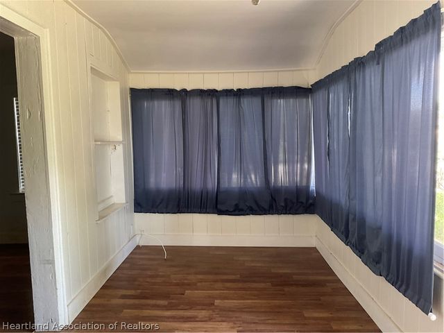 100 Gwen Hill Street, Avon Park, FL 33825