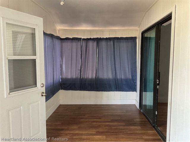 100 Gwen Hill Street, Avon Park, FL 33825