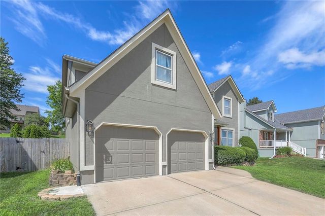 19012 E 34th Street S, Independence, MO 64057