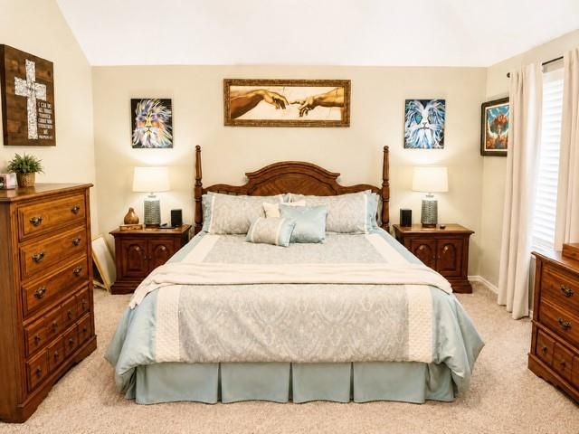 8213 Woodbend Drive, Oklahoma City, OK 73135