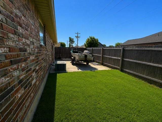 8213 Woodbend Drive, Oklahoma City, OK 73135