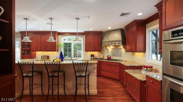 26 Allenby Lane, Scotch Plains Twp., NJ 07076