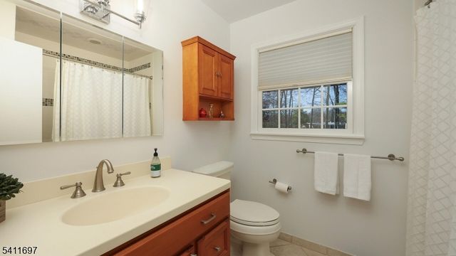 26 Allenby Lane, Scotch Plains Twp., NJ 07076