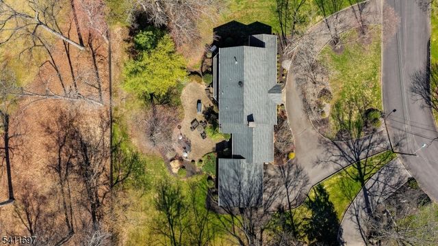 26 Allenby Lane, Scotch Plains Twp., NJ 07076