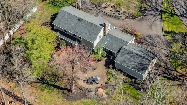 26 Allenby Lane, Scotch Plains Twp., NJ 07076