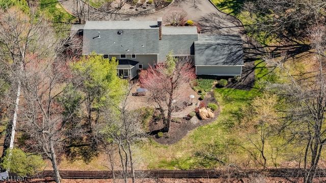 26 Allenby Lane, Scotch Plains Twp., NJ 07076