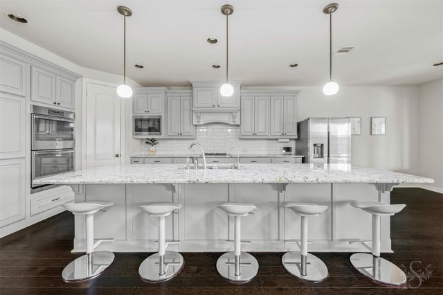 4902 Cancun Hills Court, Fulshear, TX 77441