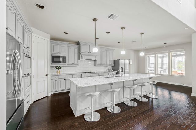 4902 Cancun Hills Court, Fulshear, TX 77441