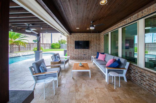 4902 Cancun Hills Court, Fulshear, TX 77441