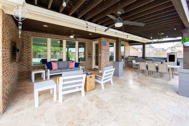 4902 Cancun Hills Court, Fulshear, TX 77441