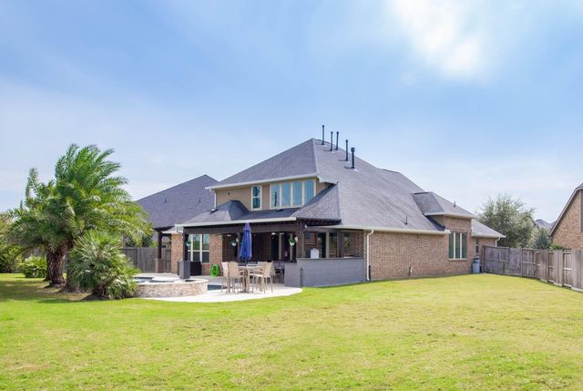 4902 Cancun Hills Court, Fulshear, TX 77441