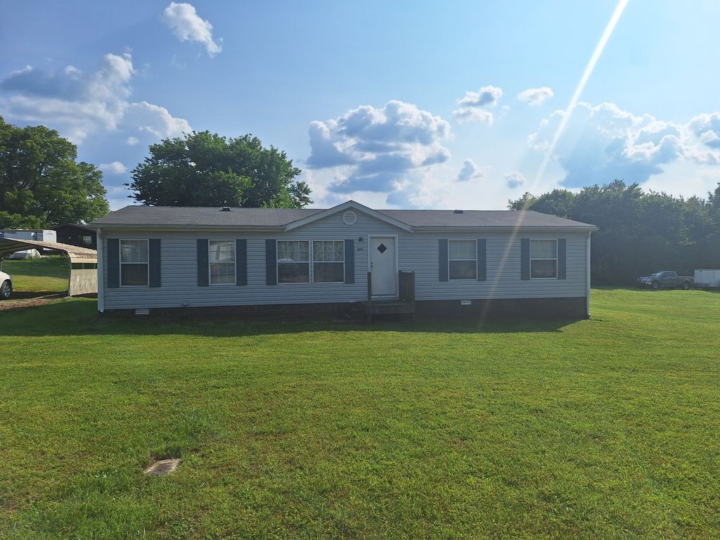 111 Water Oak Rd, Summertown, TN 38483