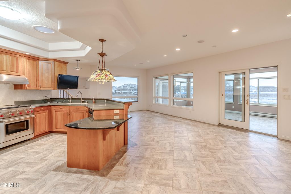 1530 Clipper Place, Bismarck, ND 58504 photo 20