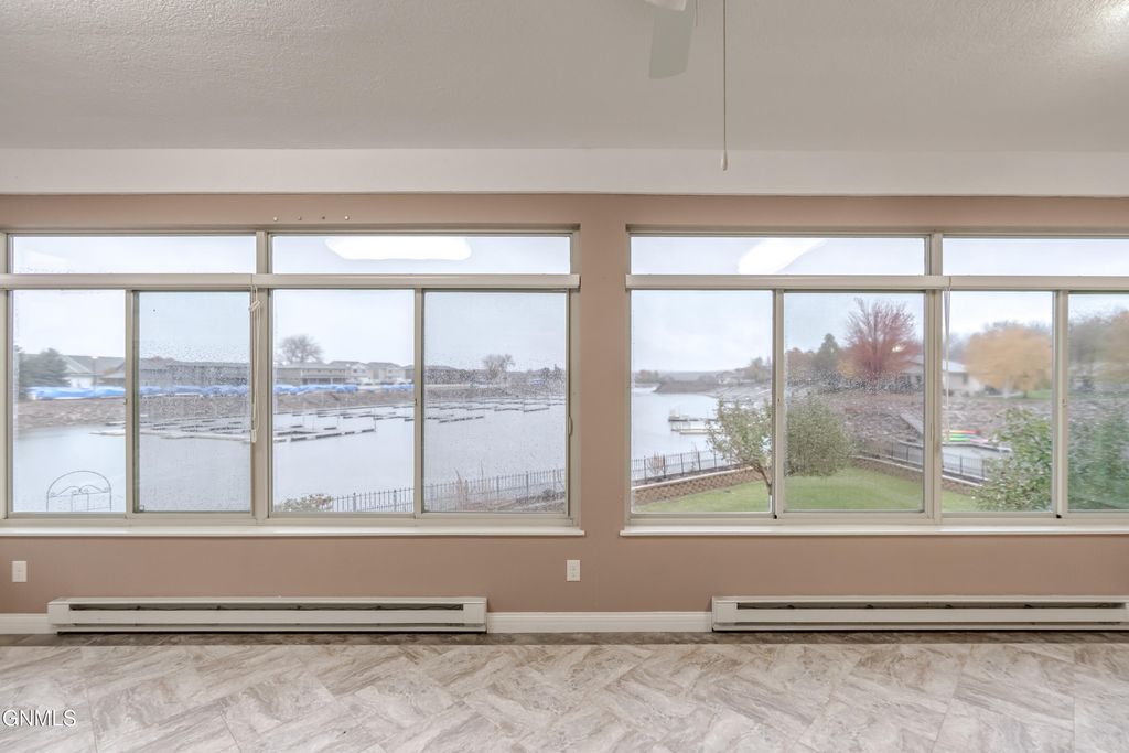 1530 Clipper Place, Bismarck, ND 58504 photo 36