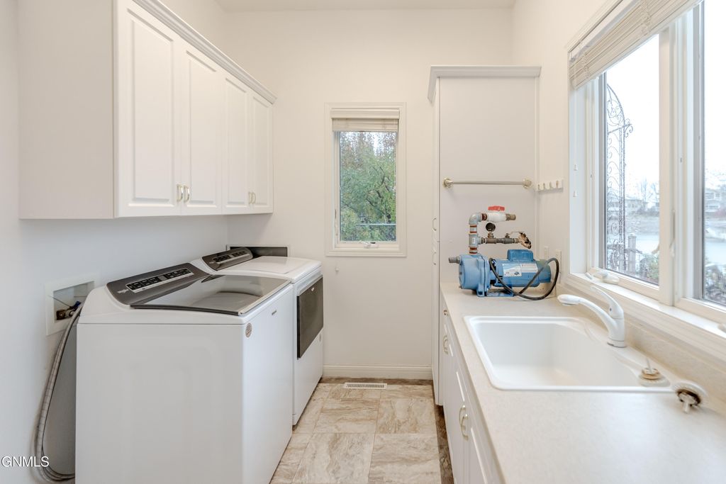 1530 Clipper Place, Bismarck, ND 58504 photo 61