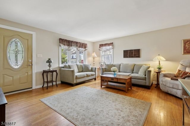 516 Monroe St, Hackettstown Town, NJ 07840