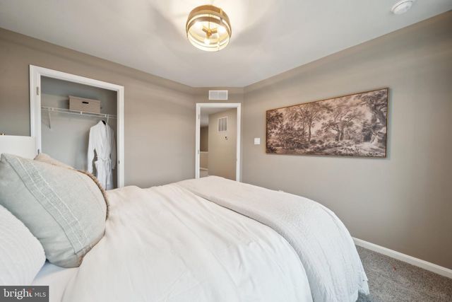 6000 BANYAN LN, Chesterfield, VA 23234