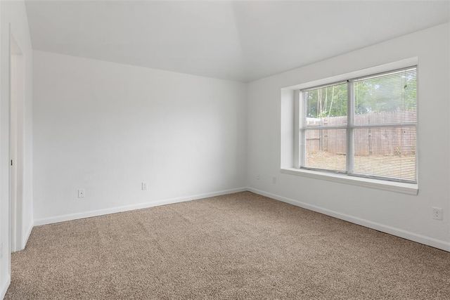 9237 Apple Drive, Midwest City, OK 73130