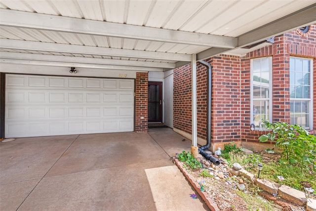 9237 Apple Drive, Midwest City, OK 73130