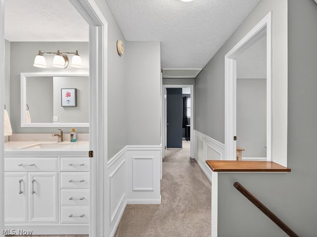 3577 Antony Drive, Broadview Heights, OH 44147