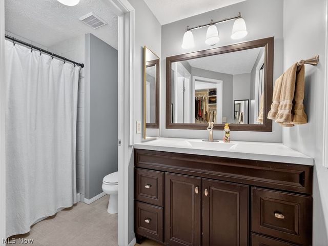3577 Antony Drive, Broadview Heights, OH 44147