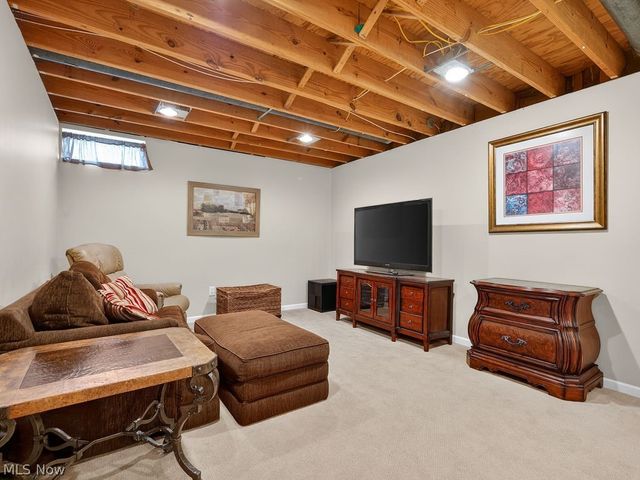 3577 Antony Drive, Broadview Heights, OH 44147