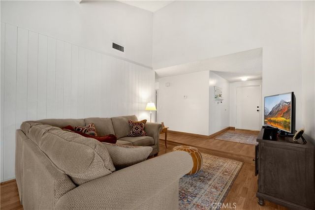15426 Weeks, Whittier, CA 90604