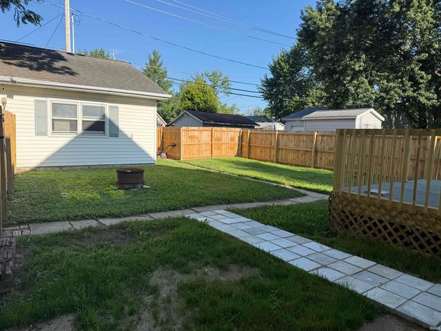 809 N 5th Street, Decatur, IN 46733