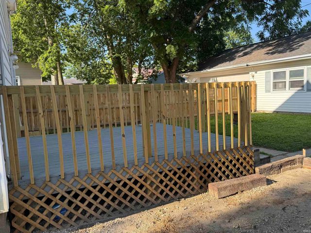 809 N 5th Street, Decatur, IN 46733