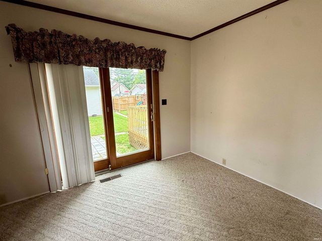 809 N 5th Street, Decatur, IN 46733