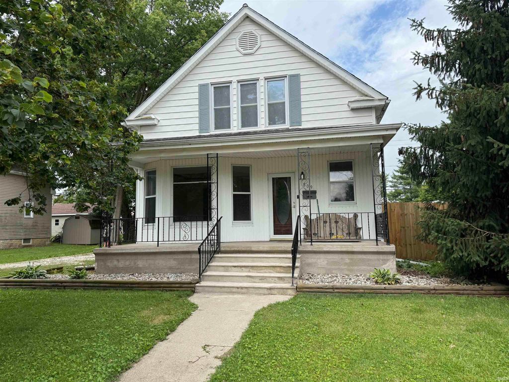 809 N 5th Street, Decatur, IN 46733