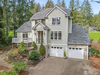 40 E Huckleberry Court, Union, WA 98592