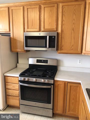 4133 CRESSIDA PL, Woodbridge, VA 22192