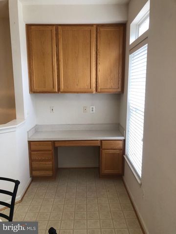 4133 CRESSIDA PL, Woodbridge, VA 22192