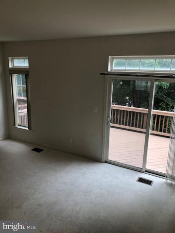 4133 CRESSIDA PL, Woodbridge, VA 22192