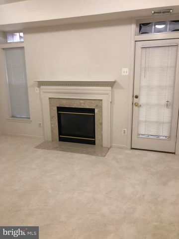 4133 CRESSIDA PL, Woodbridge, VA 22192