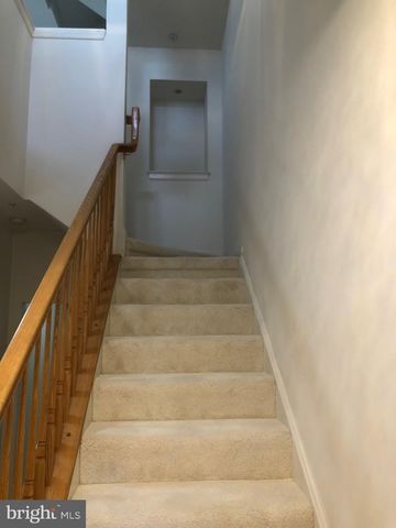4133 CRESSIDA PL, Woodbridge, VA 22192