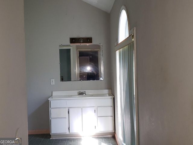 7403 Hogansville Road, Hogansville, GA 30230
