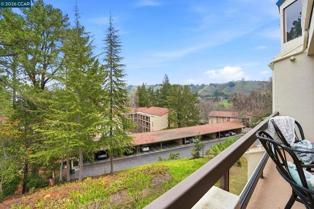 1221 Avenida Sevilla 1B, Walnut Creek, CA 94595