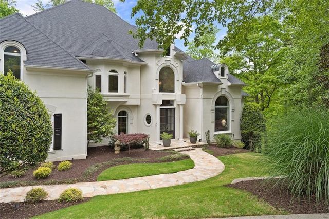 960 Tiverton Lane, Alpharetta, GA 30022