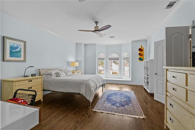 960 Tiverton Lane, Alpharetta, GA 30022