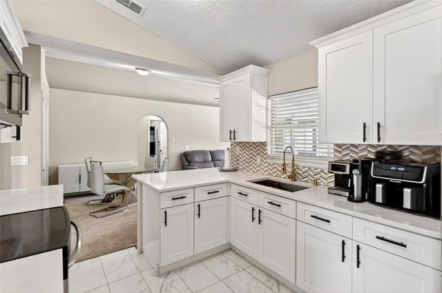 3010 HALLOW DRIVE, Deltona, FL 32738