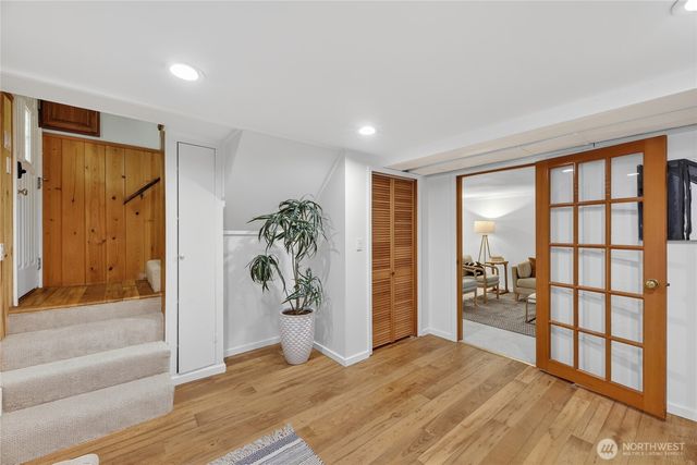 3850 49th Avenue SW, Seattle, WA 98116