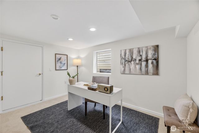 3850 49th Avenue SW, Seattle, WA 98116