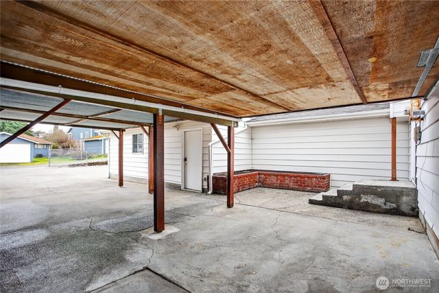 3850 49th Avenue SW, Seattle, WA 98116