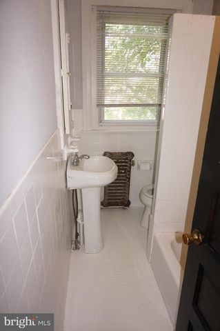 124 KNOX ST, Norristown, PA 19401