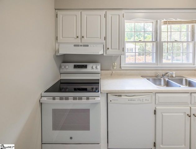34 Summercreek Drive, Spartanburg, SC 29307