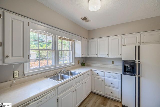 34 Summercreek Drive, Spartanburg, SC 29307