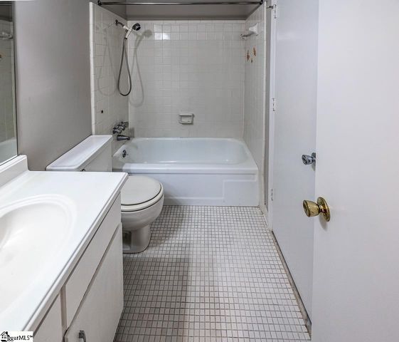 34 Summercreek Drive, Spartanburg, SC 29307