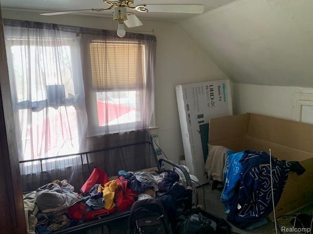 1024 Ossington Avenue, Flint, MI 48507